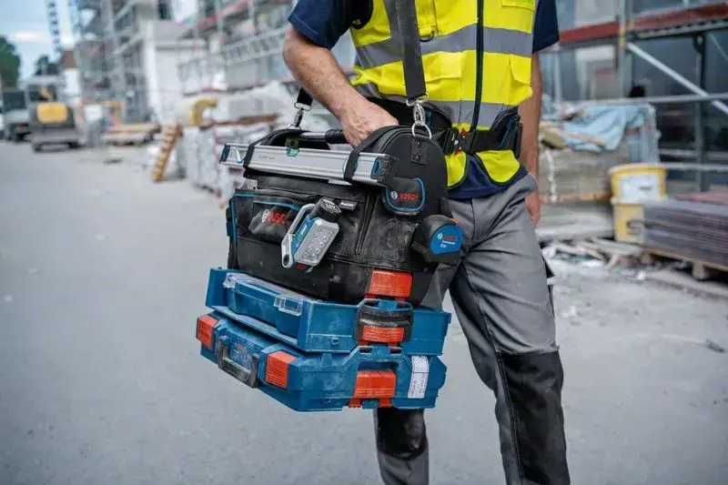 ПРОМОЦИЯ!Професионална чанта с 8 ръчни инструменти GWT 20 PRO Bosch