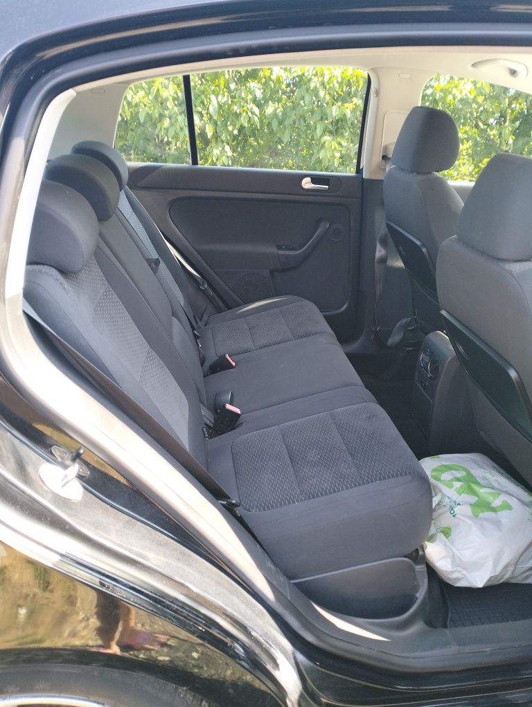 Vând golf 6 in stare foarte bună