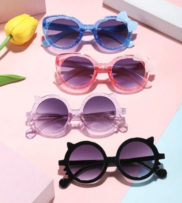 Детски слънчеви очила (2-14 г.) + подарък