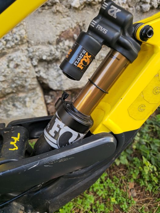 Продавам YT Tues AL 2019