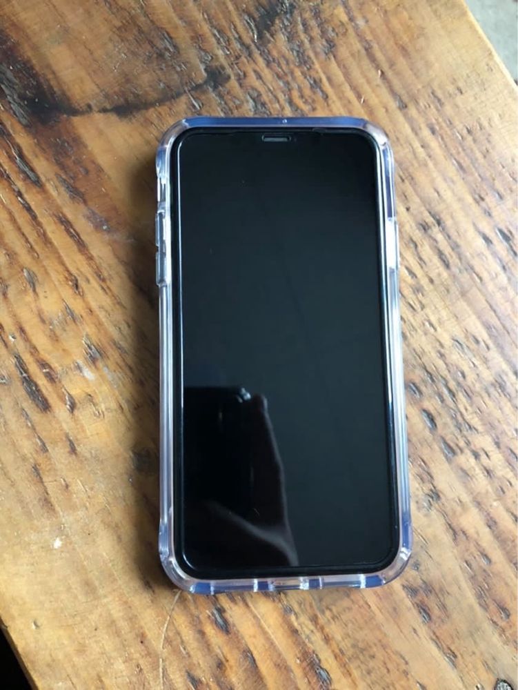 Продам iphone 11 128 gb