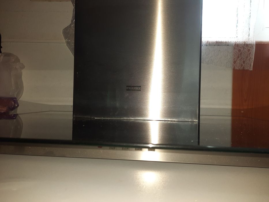 Кухонная вытяжка