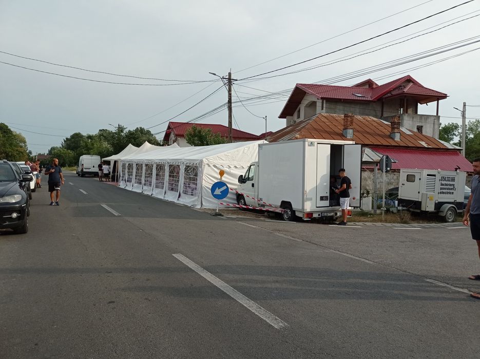 Mașina frig,frigo, frigorifică pentru evenimente
