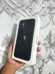 ..iPhone 11 ……..