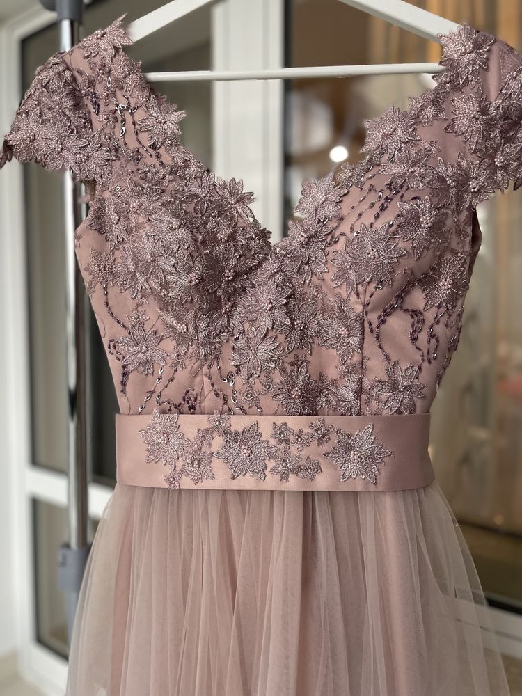 Rochie Agnes Toma, MLH, Cristallini, Ana Radu, Nissa, Rhea Costa