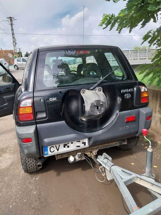 Toyota RAV-4 benzina