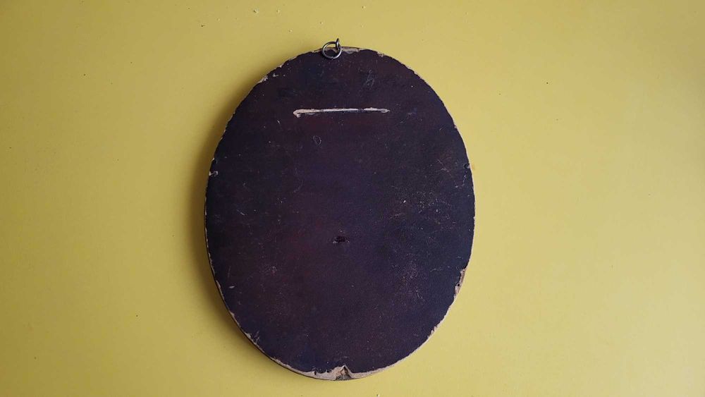 Fotografie interbelica in rama ovala