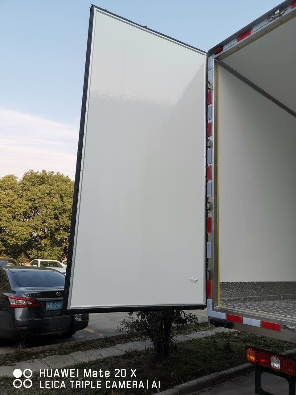 SHACMAN фургон 18 тонна 2023 ISUZU новый метан газ реф термос кузов