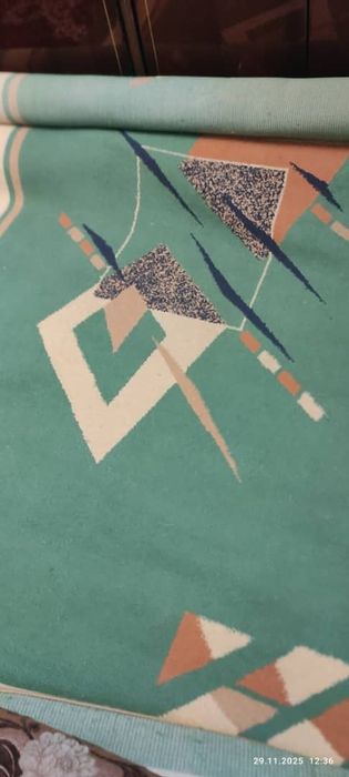 Ковер зелёный , 5/2