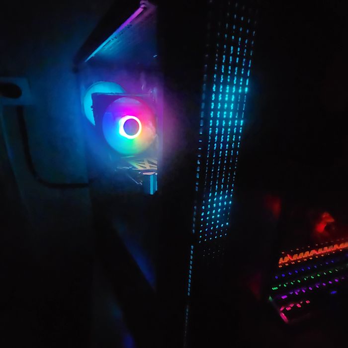 Мощный игровой пк rtx3050, i5-10600kf, 16gb, 256 go ssd m.2, 1 to hdd