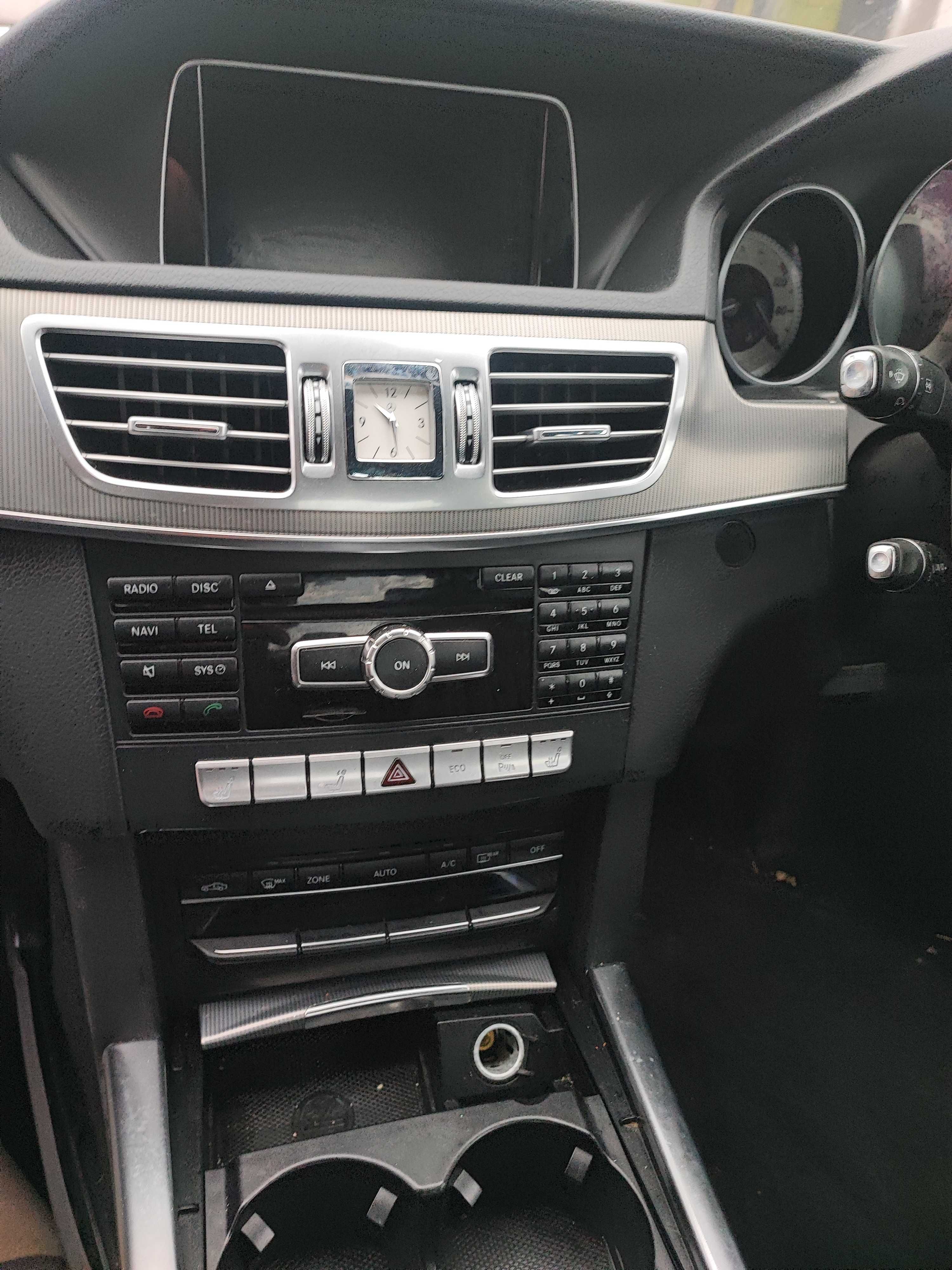 Салон от Мерцедес Е класа W212 седан фейса
