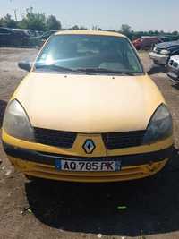 Dezmembrez Renault Clio 2