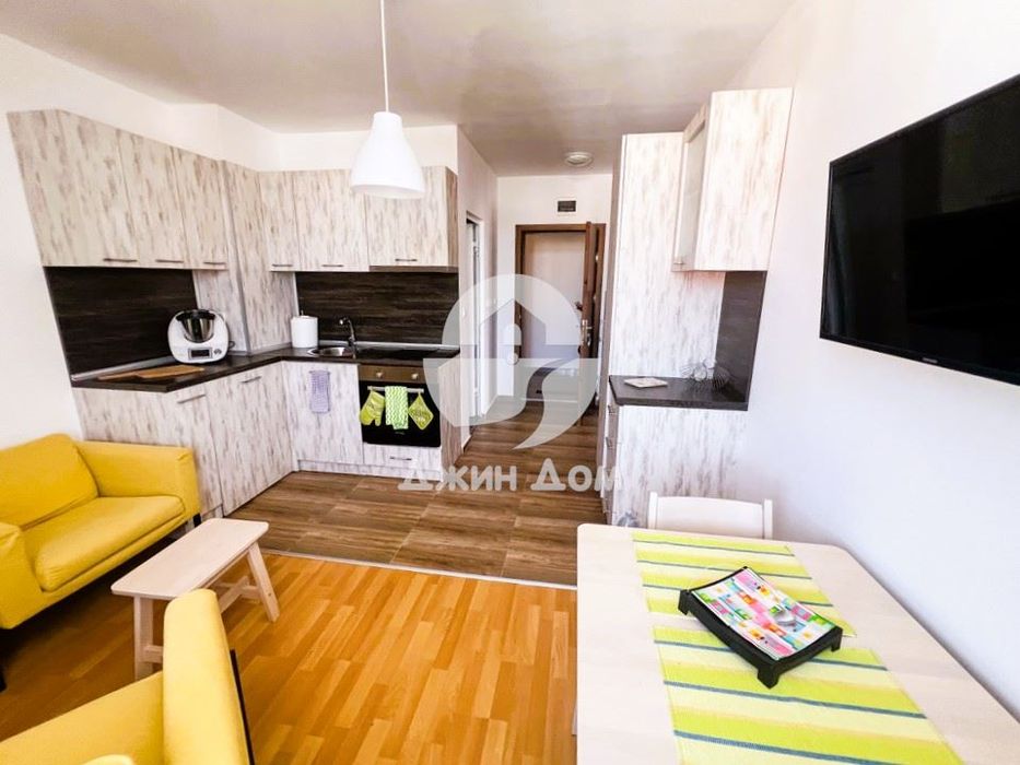 Продава се Двустаен апартамент в к.к. Слънчев бряг - 57 кв.м за 1193 €/кв.м - Снимка #1