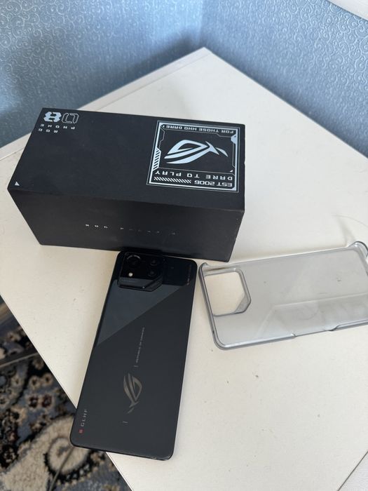 Asus rog phone 8 16/256