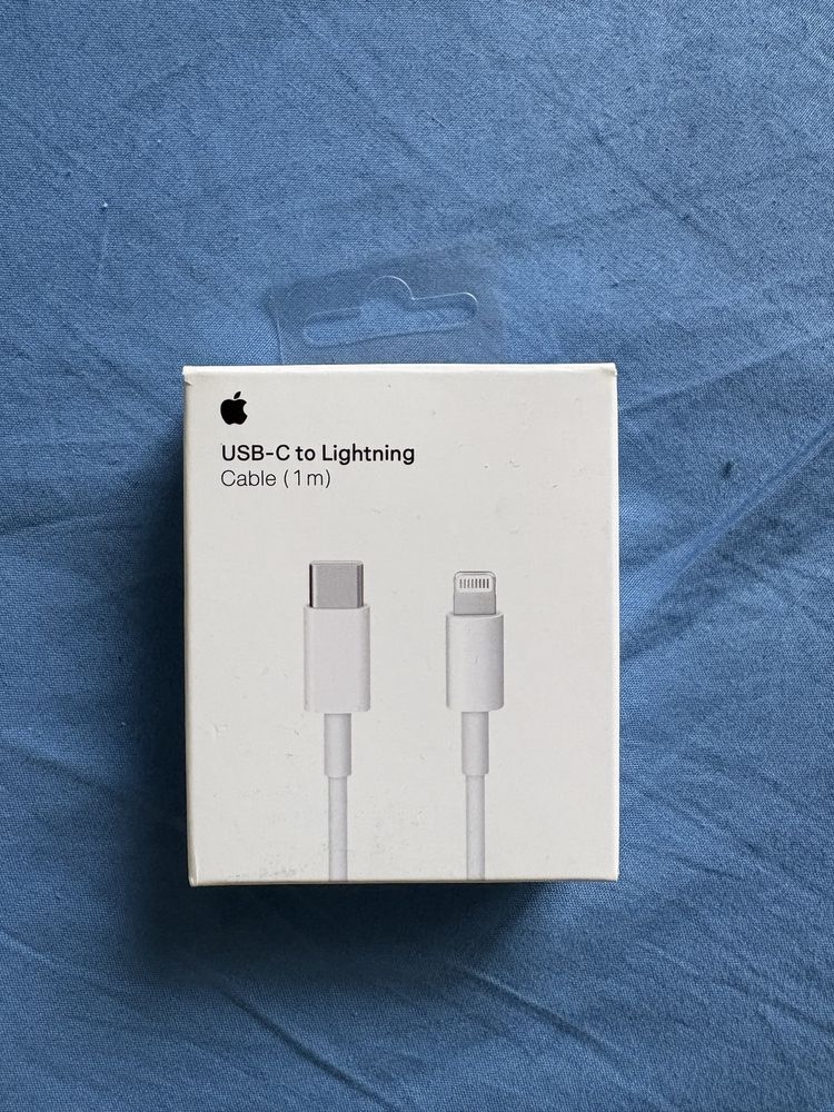 Зарядно USB-C to lightning