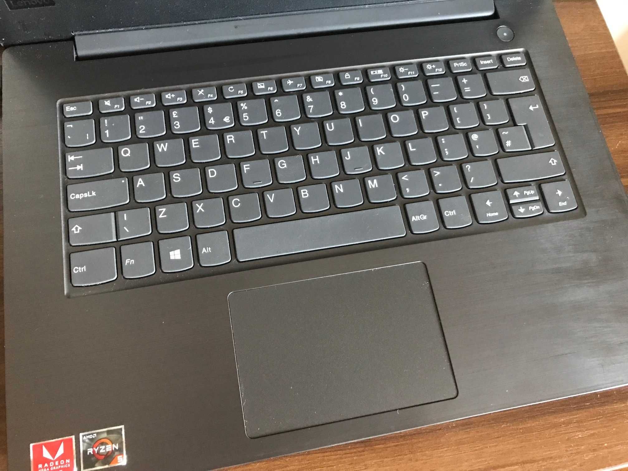 Laptop LENOVO IdeaPad