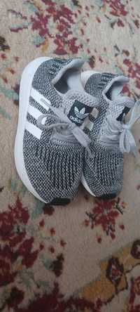 Adidas copii 17,5 cm