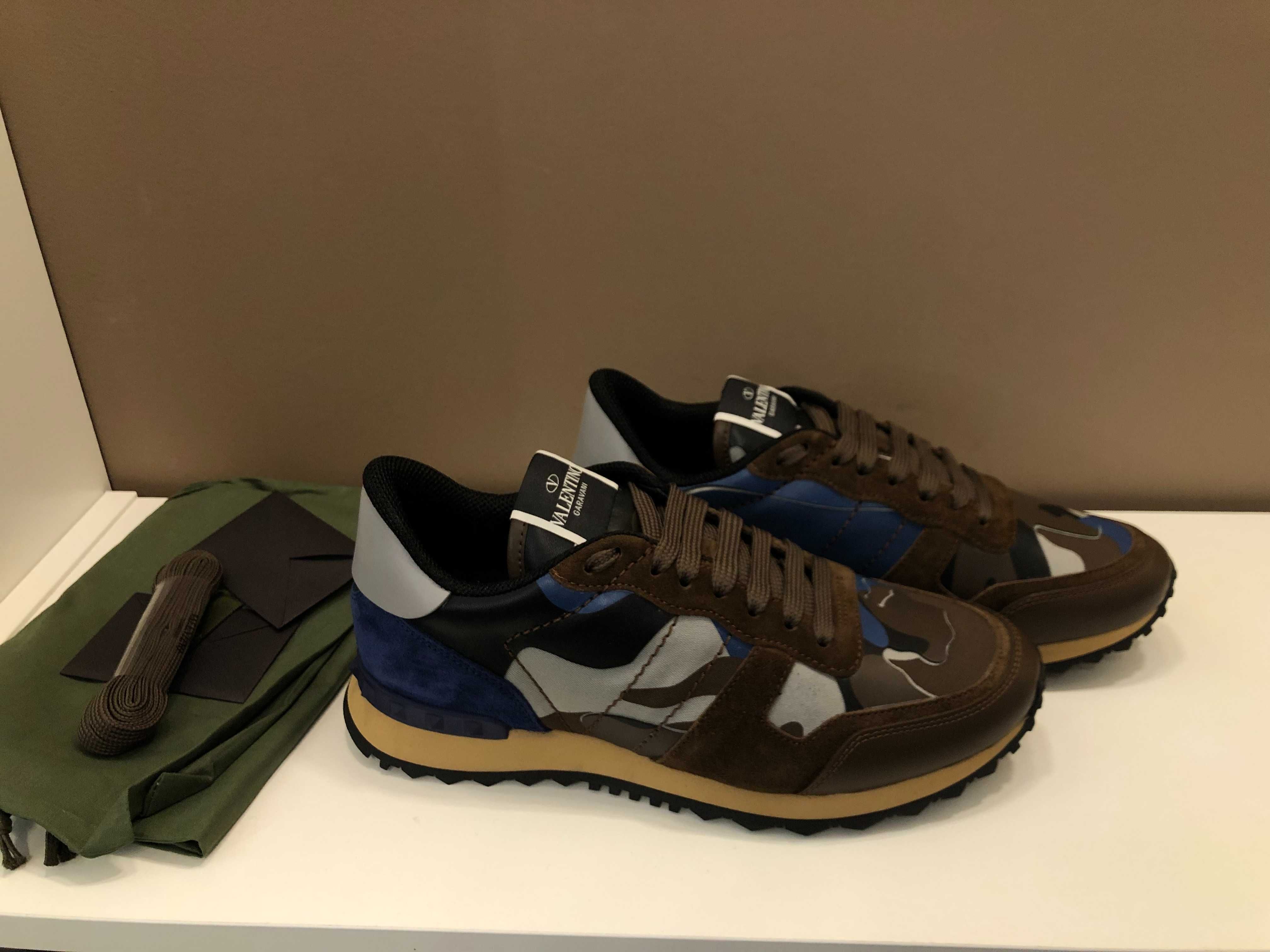 Valentino Garavani sneakers 43, originali, full box, retail 590 euro