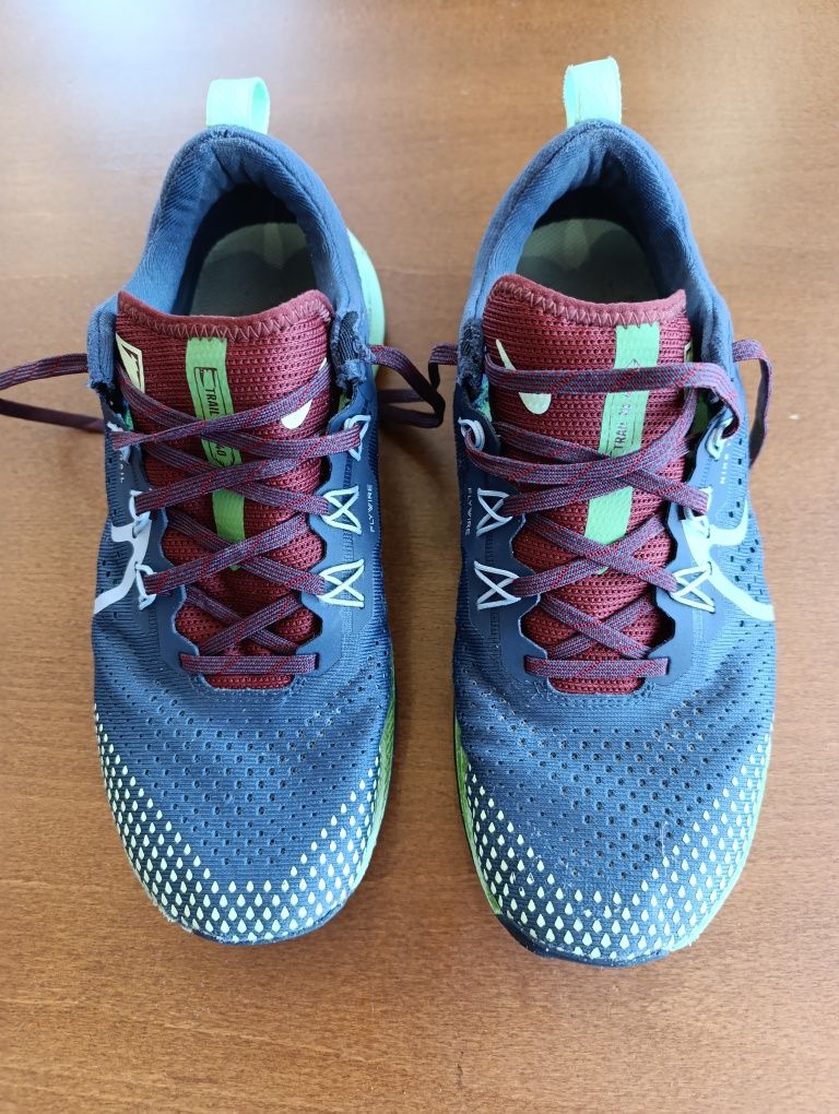 Маратонки nike 42.5 - 27 см