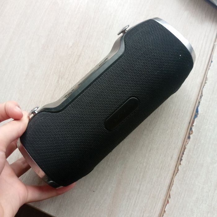 Продам колонку, рабочая!