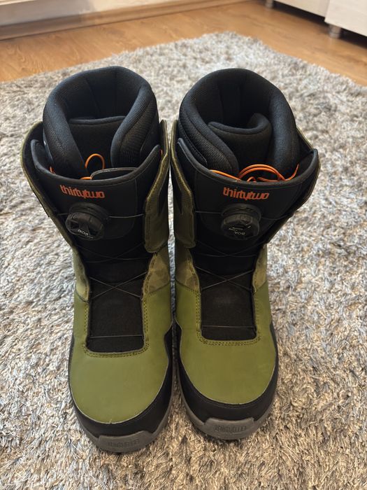 Snowboard boots Thirtytwo