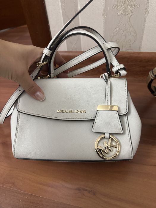 Продам сумку майкл корс оригинал