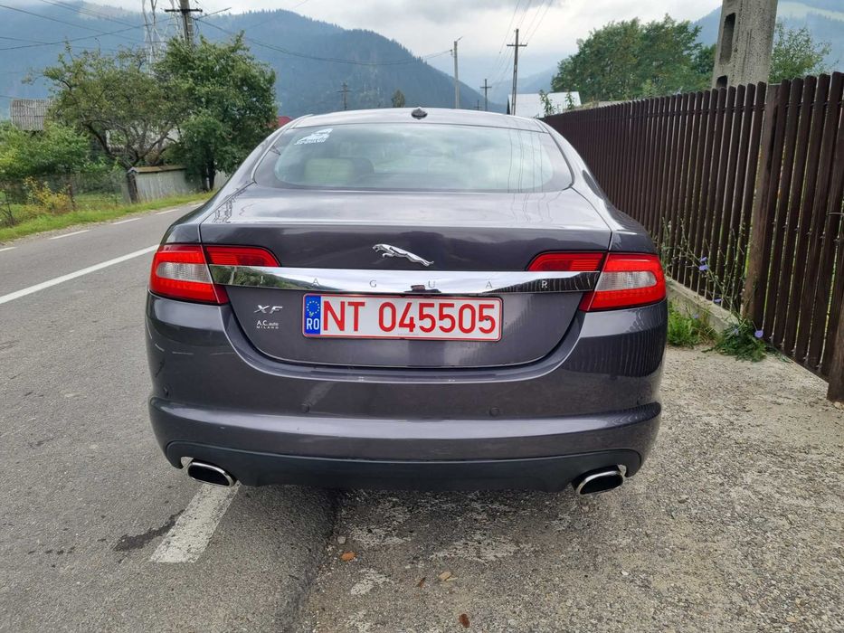 Jaguar XF 2009 impecabil