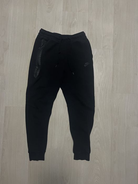 Nike Tech Fleece Black Pants M