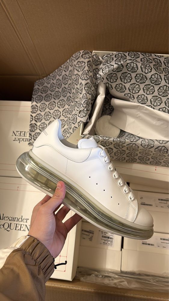 Alexander Mcqueen Oversized sneaker