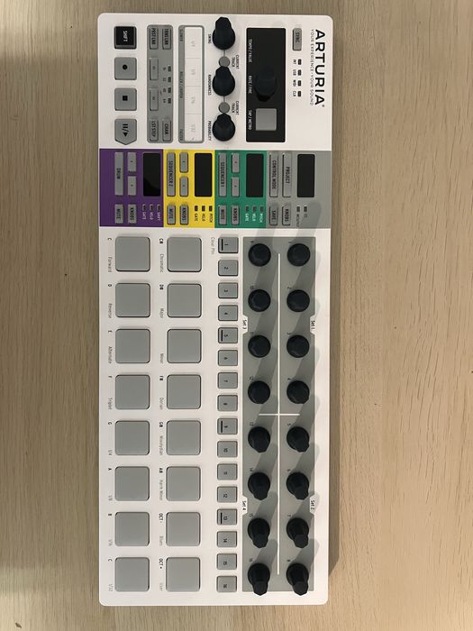 Arturia Beatstep Pro с Decksaver
