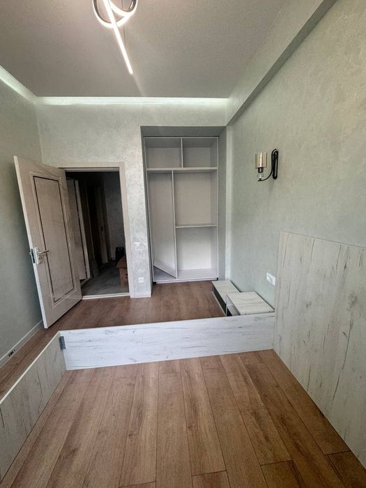 2 ком. квартира (52 м²), 2/2/3. Сергели, метро "Yangihayot" - 400 м.