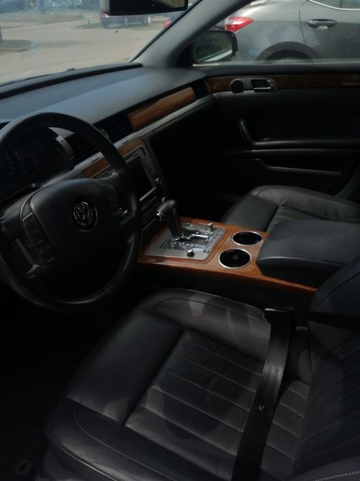 VW PHAETON  11.2012