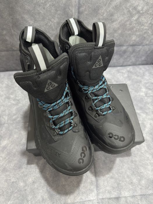 Зимние ботинки