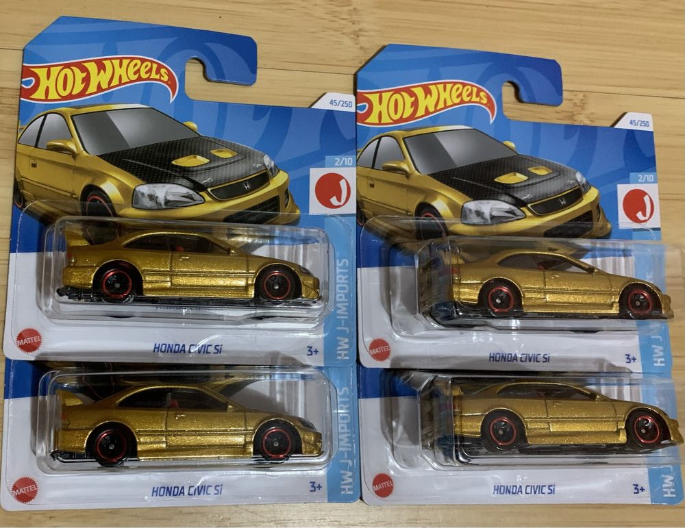 Masinuta Hot Wheels 2024 Honda Civic Si/Nissan Skyline RS