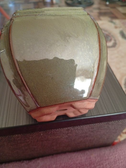 Глиняный горшочек