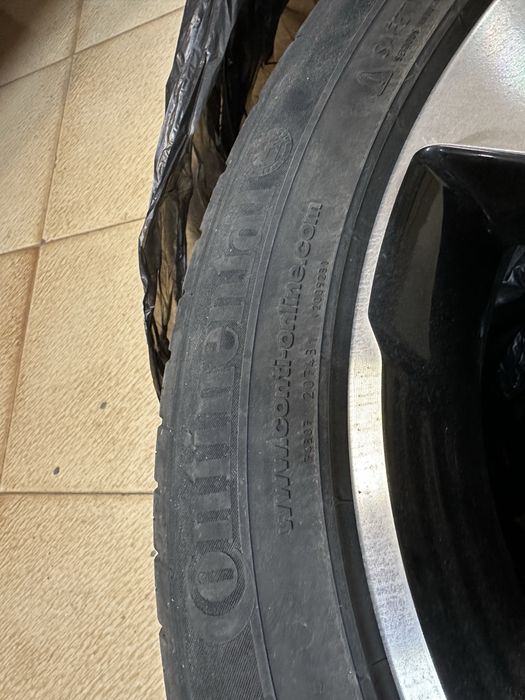 Летни гуми Continental Premium Contact 2 215/55 R18