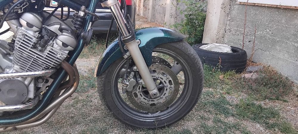 Мотоциклет Yamaha XJ 600 N