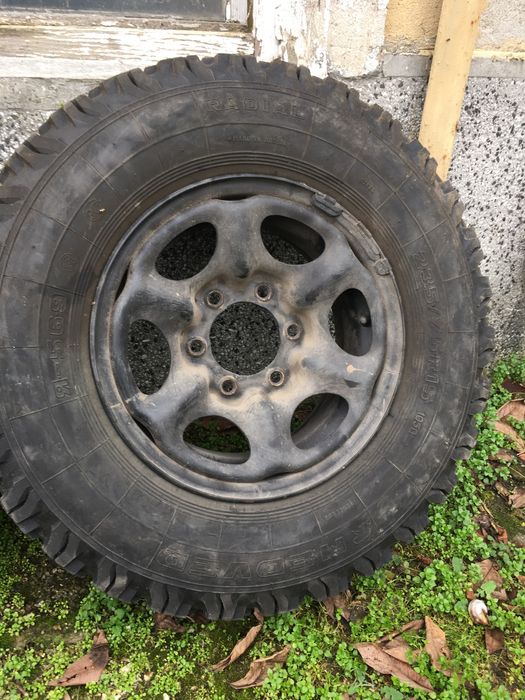 Гуми с джанти за кал и сняг