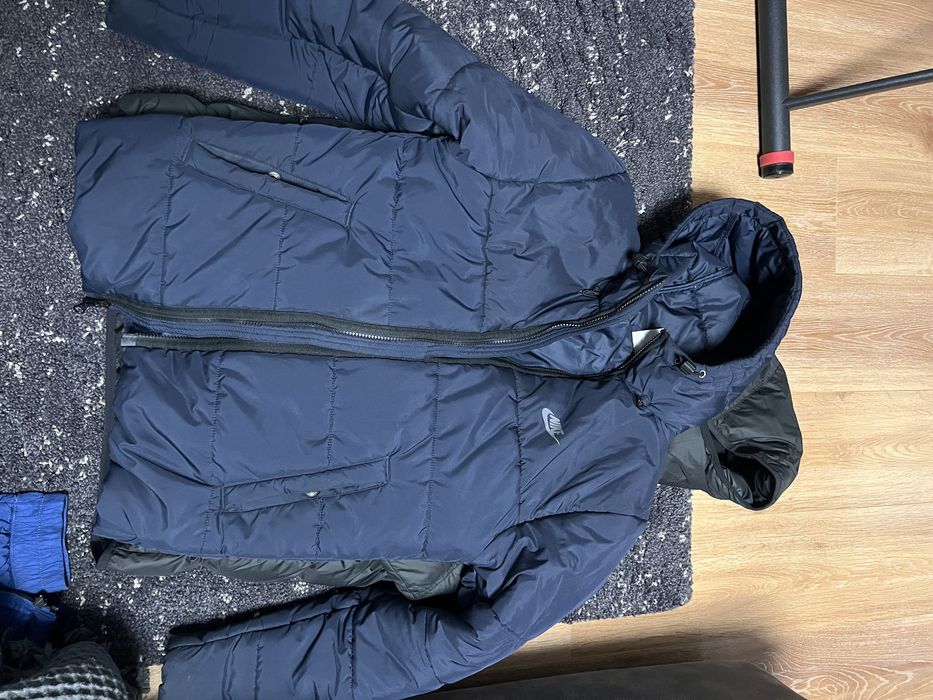 Зимно яке Nike в отлично състояние