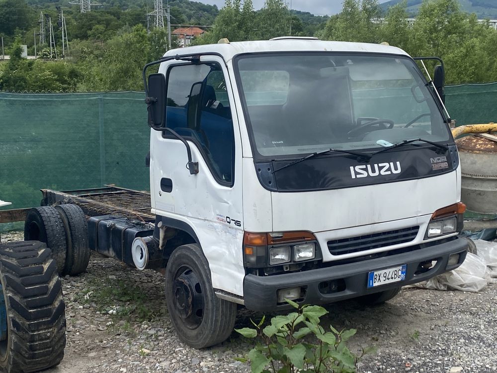 Dezmembrez isuzu 7,5 t, piese motor , cutie,punte