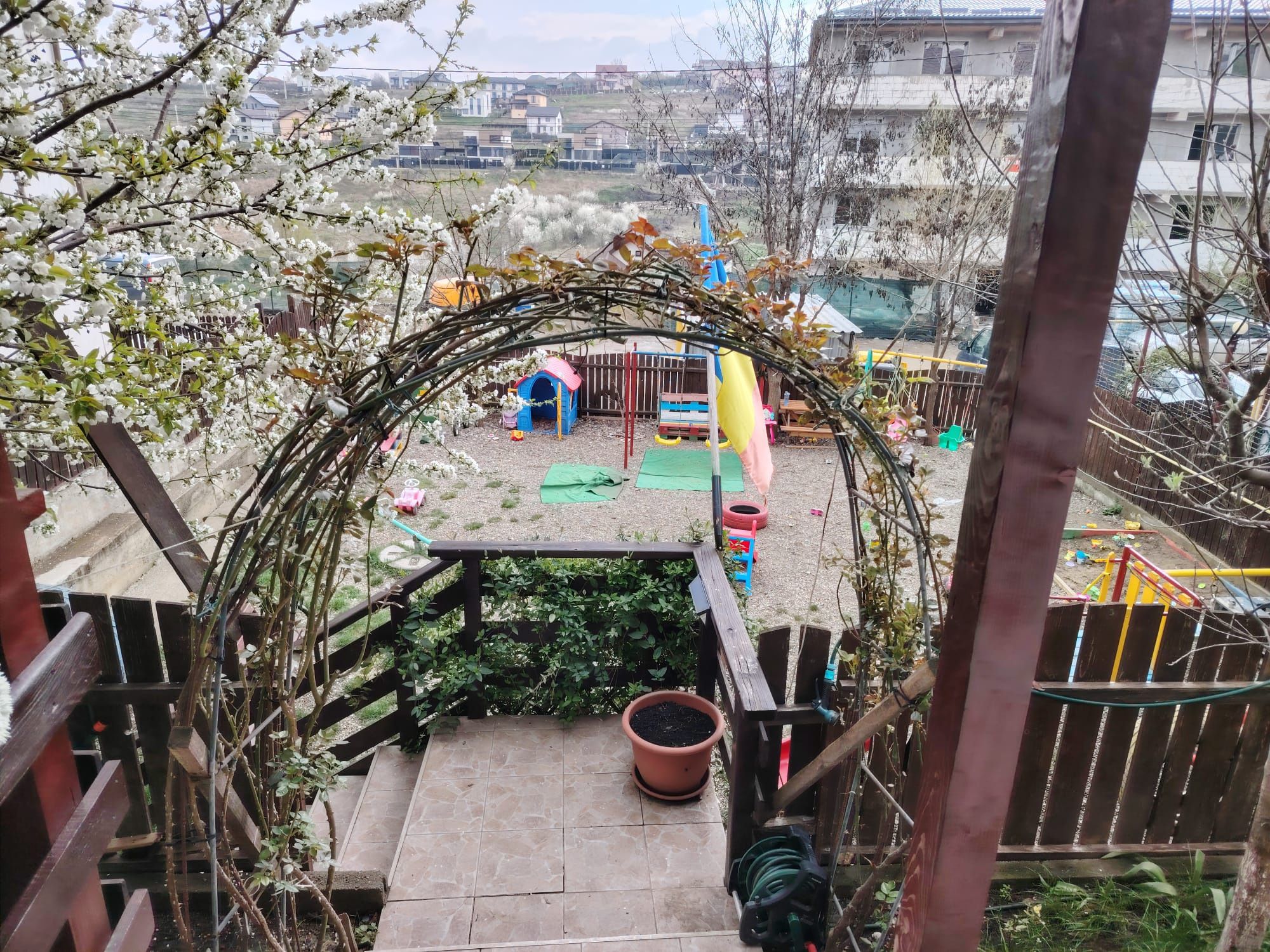 Apartament 2 camere, decomandat 50 mp Hlincea