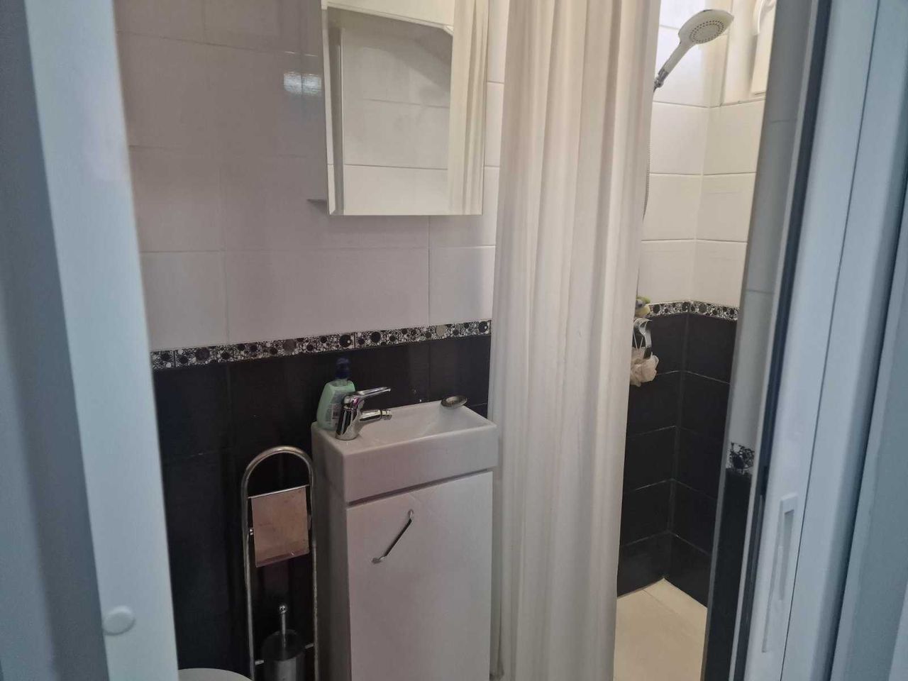 Продава се Къща в Казанлък - 160 кв.м за 1371 €/кв.м - Снимка #4
