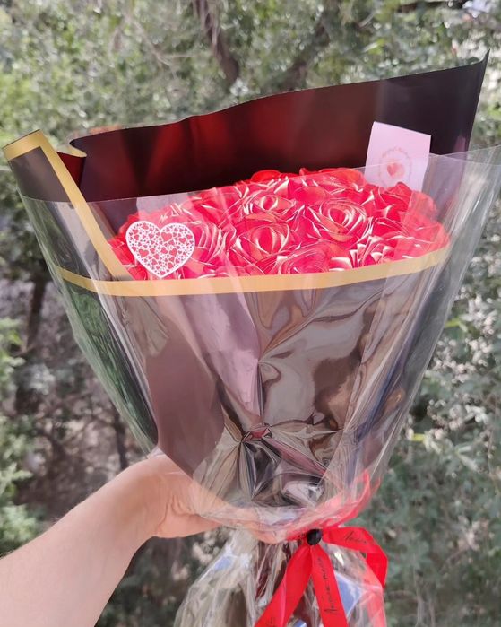 Принимаю заказы на букеты на кладбища