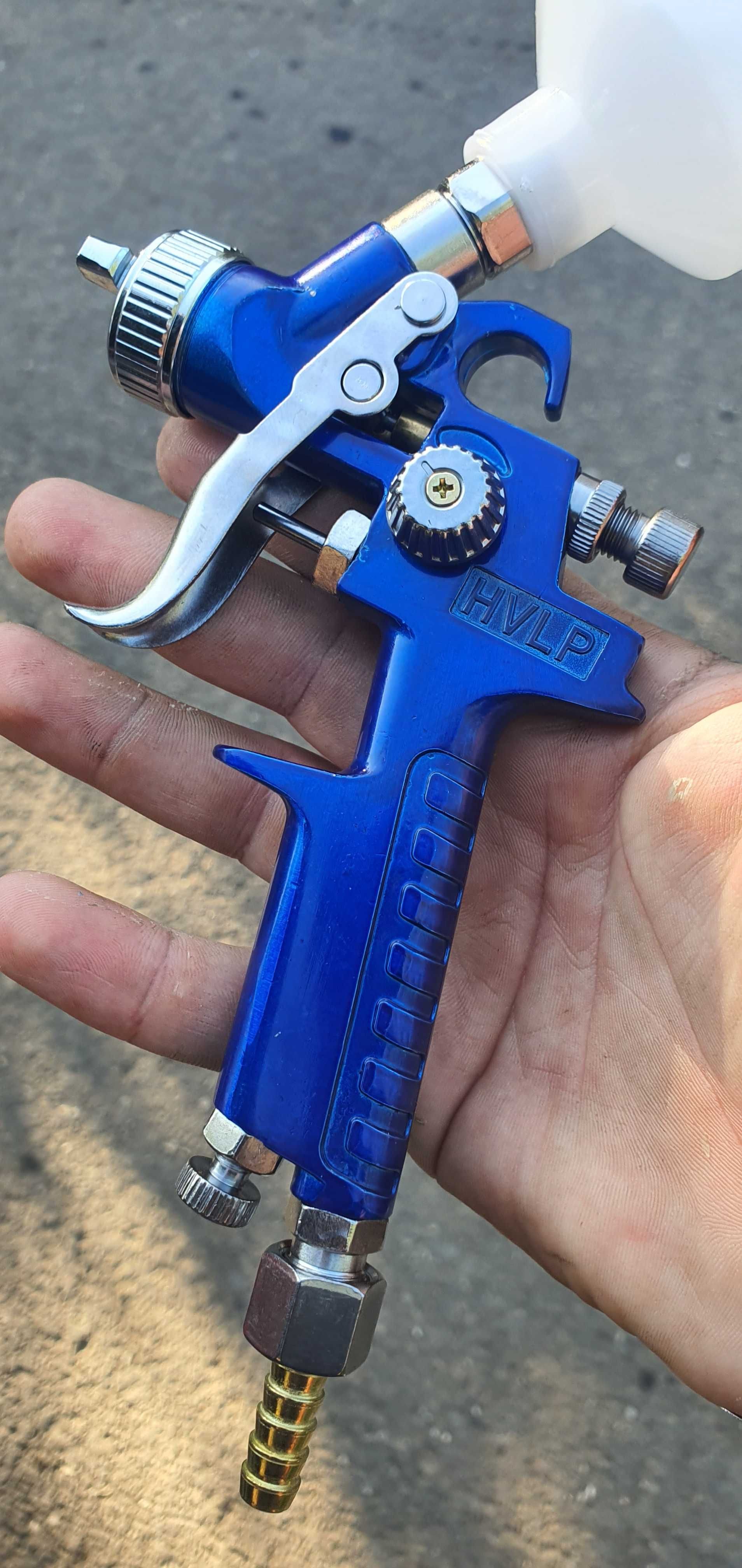 Varianta Mica-Pistol de vopsit profesional cu 2 duze-de 1mm si 0,8mm