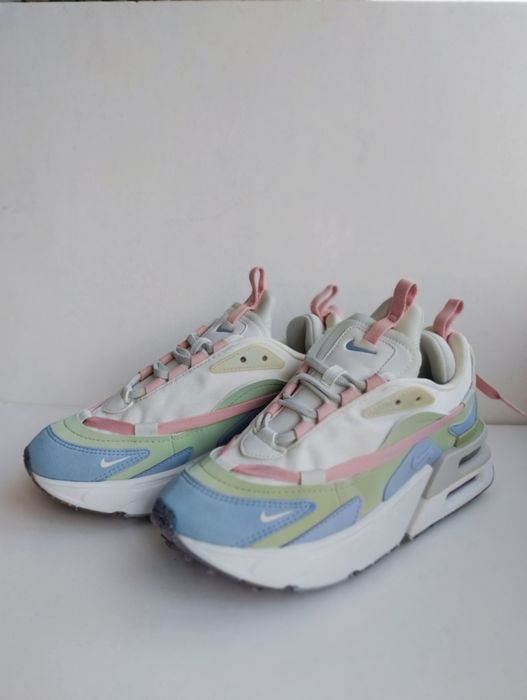 Нови Nike AIR MAX FURYOSA White//Purple Дамски Маратонки Номер 38,5