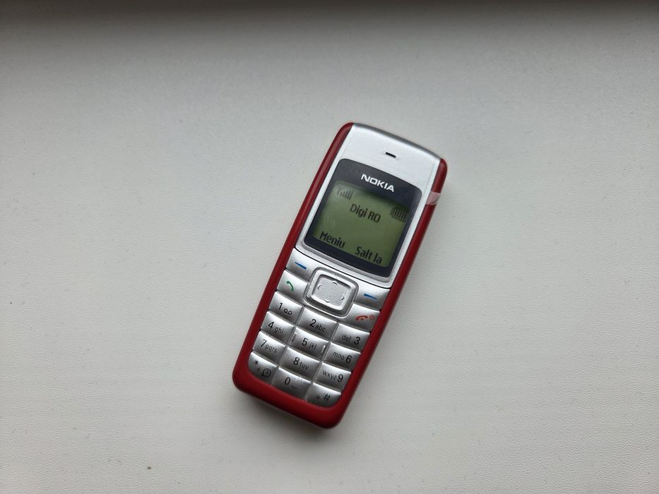 Nokia 1110i - telefon simplu cu butoane