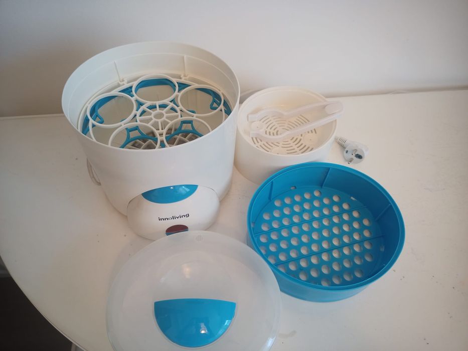 Sterilizator biberoane InnoLiving