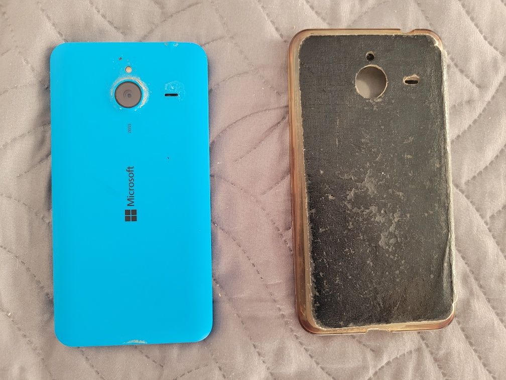 Negociabil smartphone telefon Microsoft Nokia Lumia 640 XL Windows 10