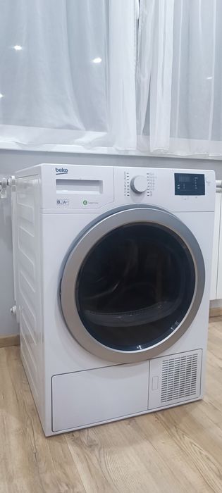 Сушилня BEKO DPY 8405 GXHB2 / кондензационна с термопомпа, 8 кг