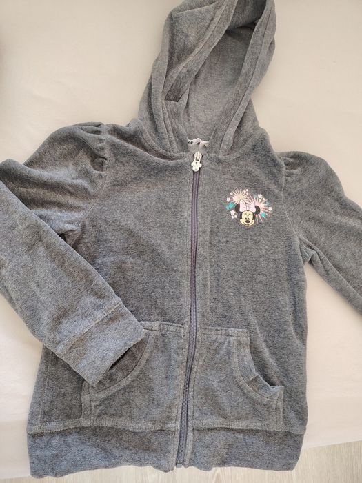 Анураци/Суичъри Nike, HM, Beneton и OVS